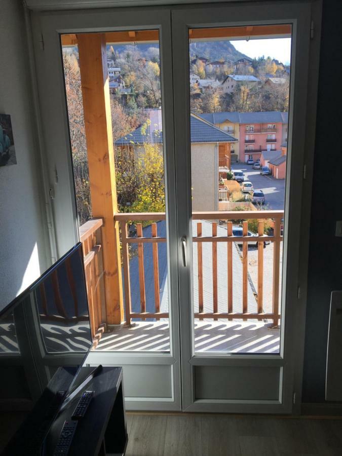Appartement Rue Pasteur ブリアンソン エクステリア 写真